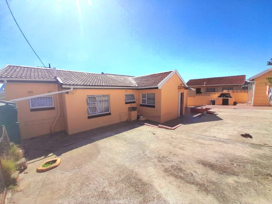 3 Bedroom Property for Sale in Mdantsane Nu 17 Eastern Cape